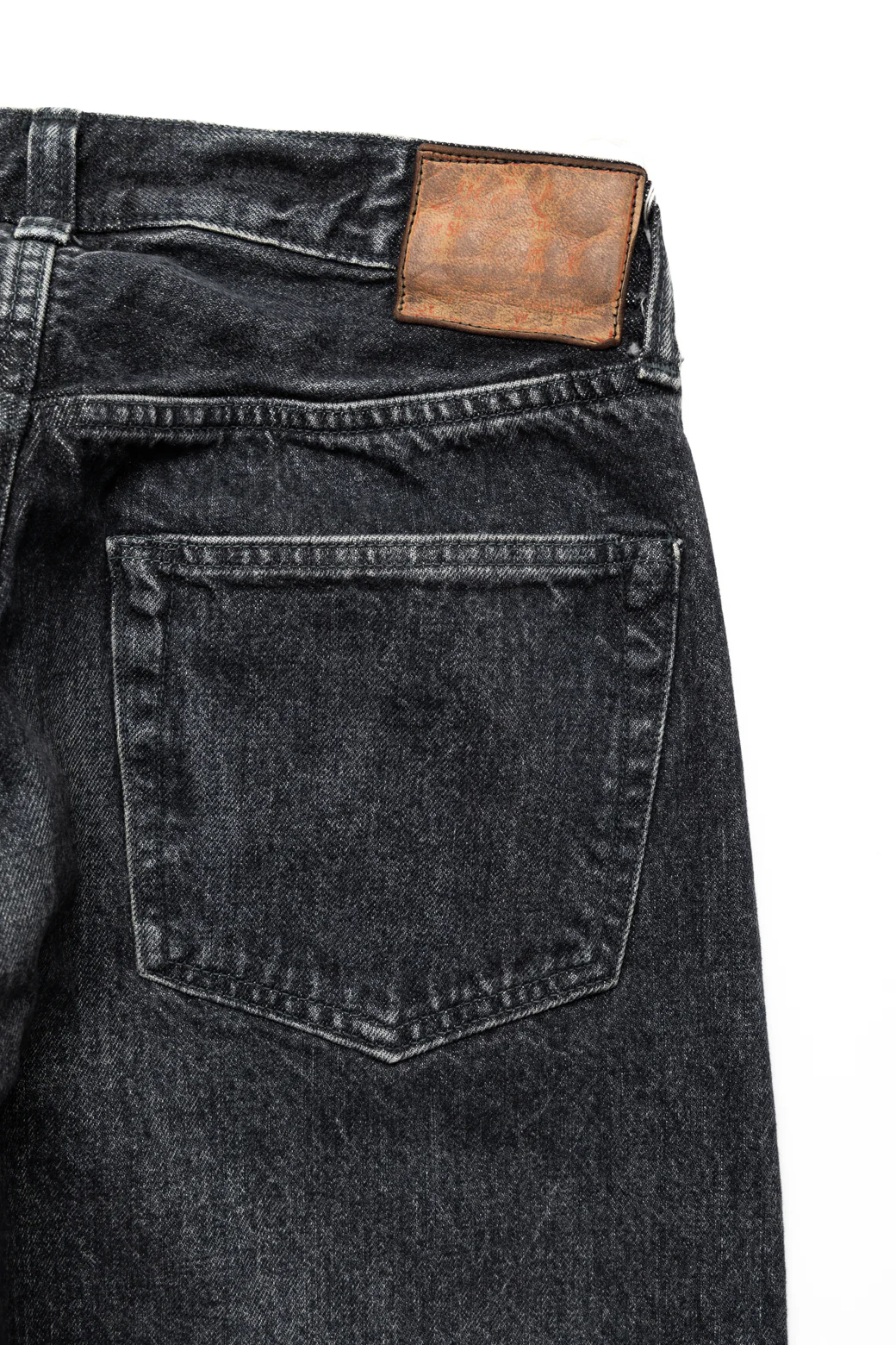 14.25oz Black Denim 1947 Model - Hard Wash - Image 11