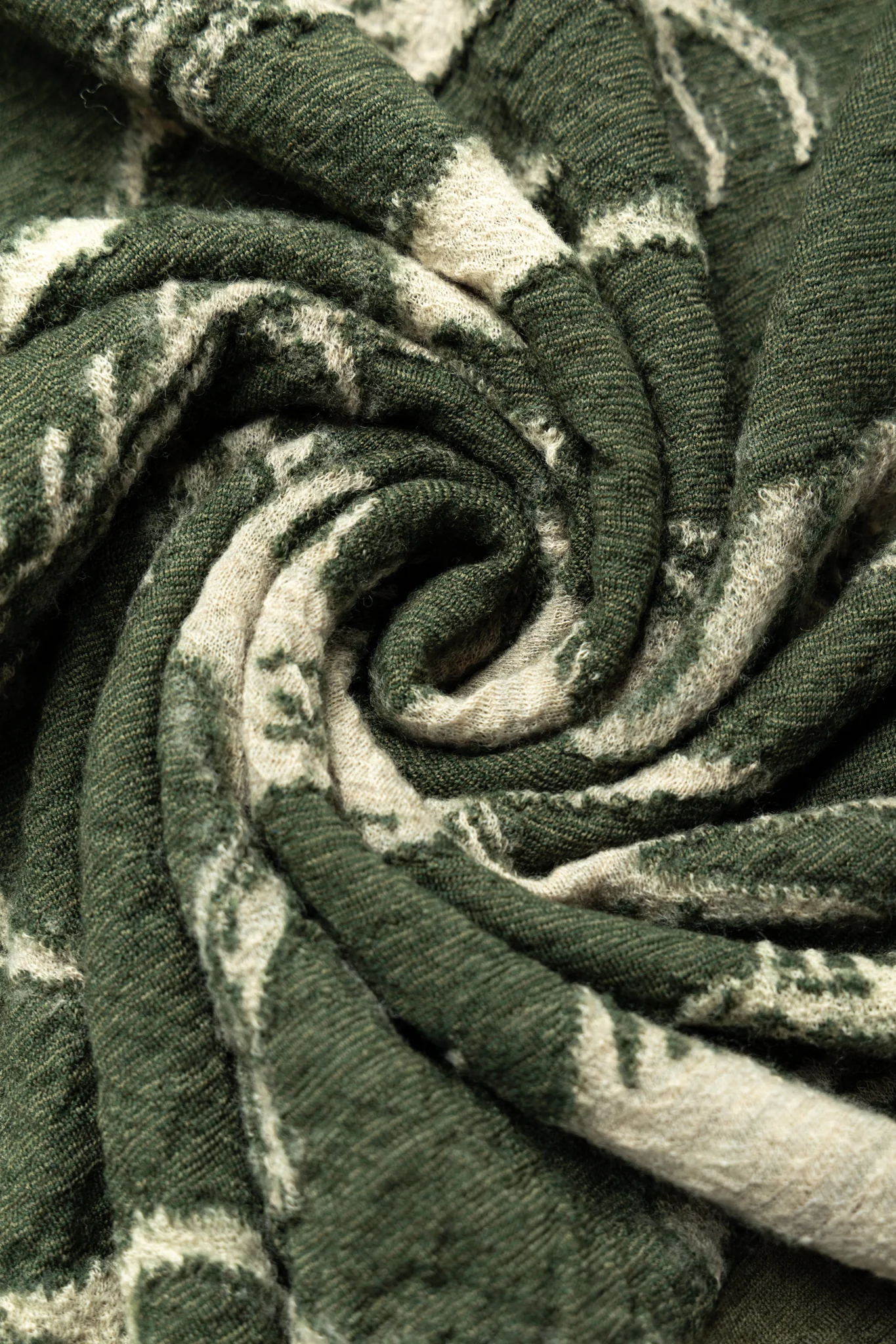 Fulling Wool Scarf INDIAN PAINTING - Green - Image 4